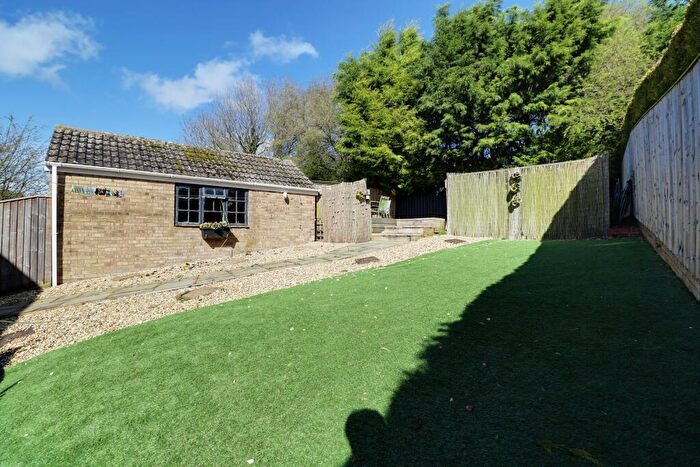 4 Bedroom Detached House For Sale In Clixby Lane, Grasby, Lincolnshire, DN38