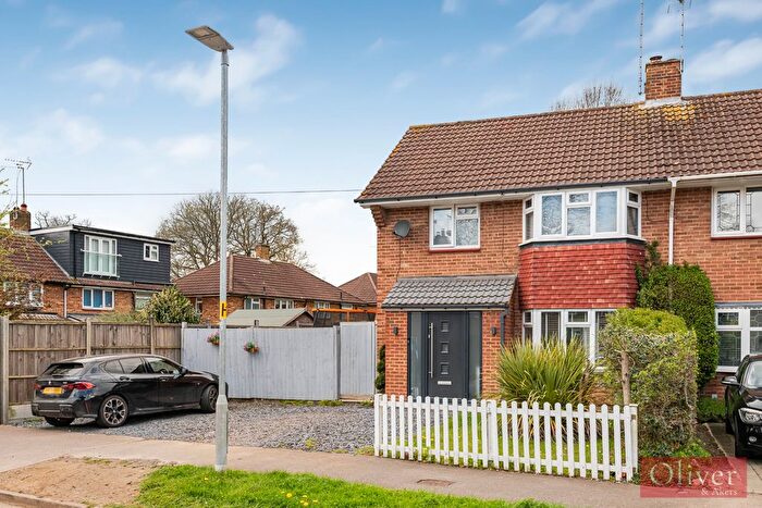 3 Bedroom End Terrace House For Sale In Claremont, Bricket Wood, AL2