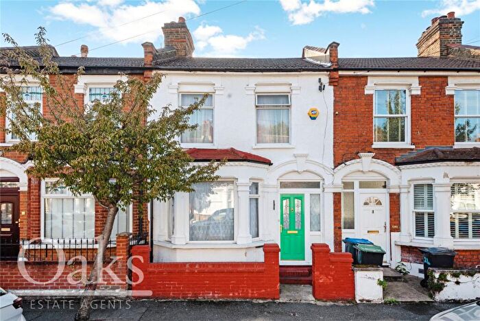 3 Bedroom Terraced House For Sale In Aylett Road, South Norwood, SE25