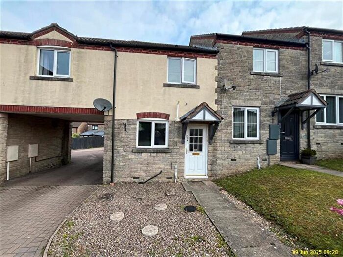 2 Bedroom Detached House To Rent In Mount Pleasant Road, Cinderford, GL14