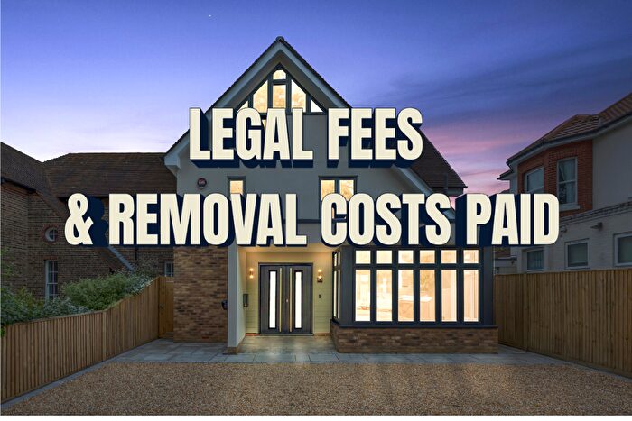 5 Bedroom Detached House For Sale In Homefield Road, Worthing, BN11