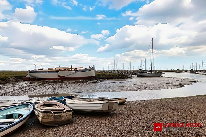 4 Bedroom Detached House For Sale In Mell Road, Maldon, CM9