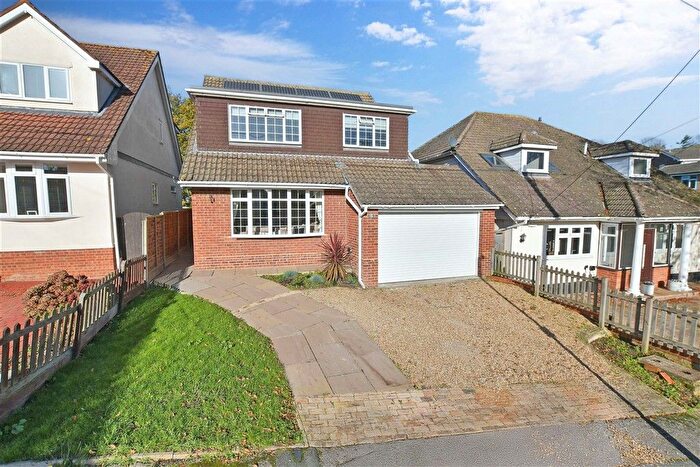 4 Bedroom Detached House For Sale In Prince Edward Road, Billericay, Essex, CM11