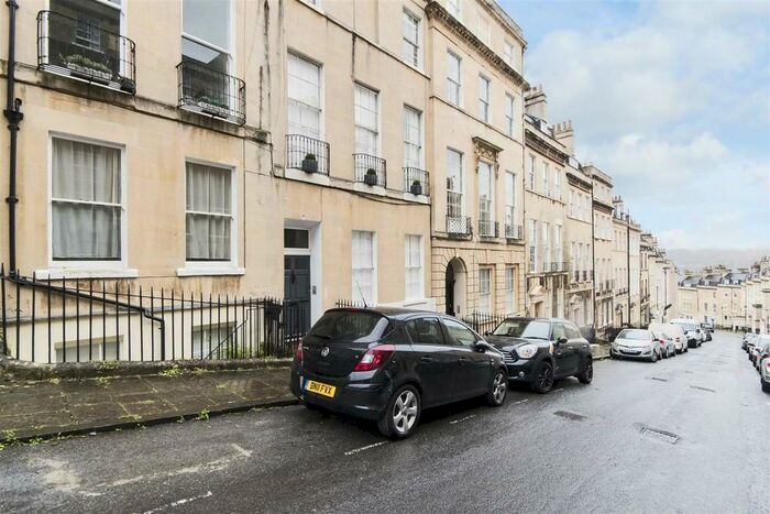 2 Bedroom Apartment To Rent In Park Street, Bath, BA1