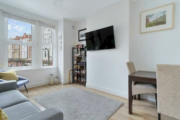 1 Bedroom Apartment To Rent In Bruce Road Mitcham, CR4