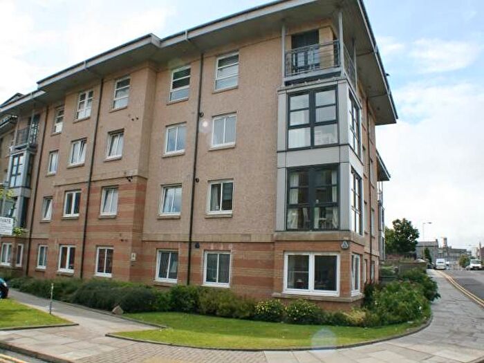3 Bedroom Flat To Rent In Bannermill Place, Bannermill, Aberdeen, AB24