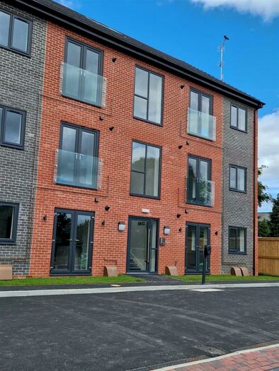 2 Bedroom Apartment To Rent In Rathmell Road, Leeds, LS15