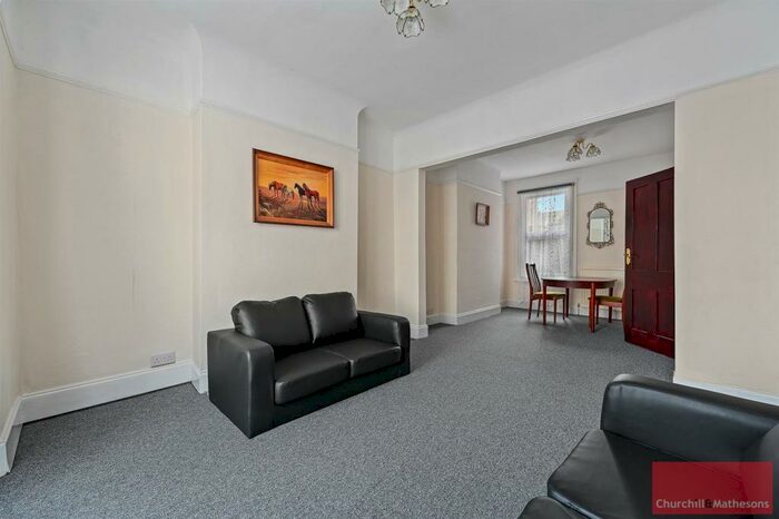 3 Bedroom House To Rent In Brownlow Road, Harlesden, NW10
