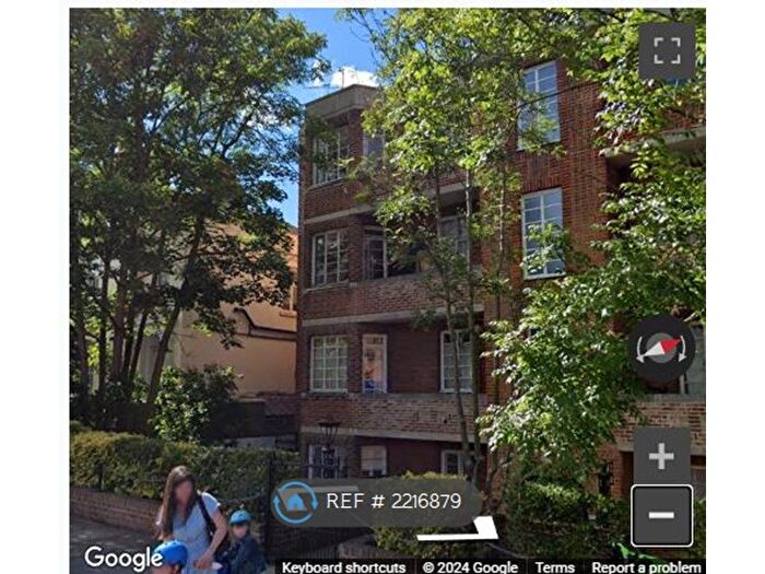 2 Bedroom Maisonette To Rent In Selwyn Court, London, SE3