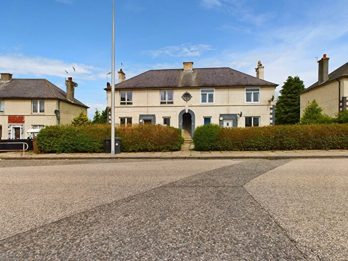 2 Bedroom Flat For Sale In Flat, Hilton Drive, Aberdeen, AB24