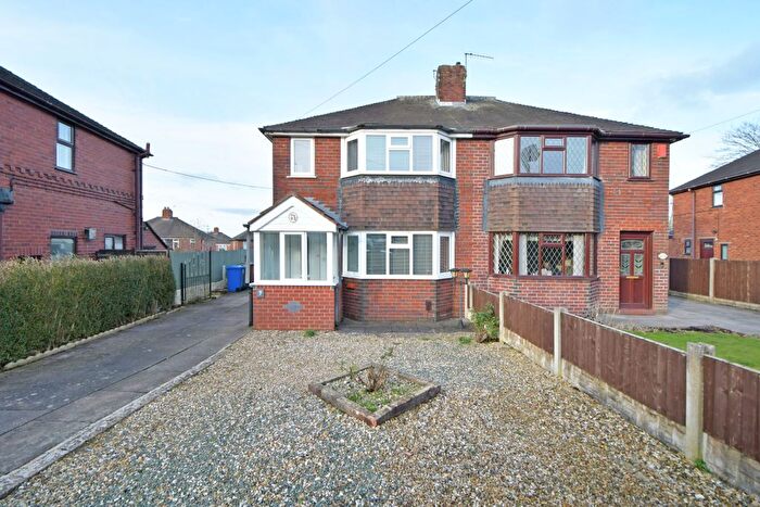 2 Bedroom Semi Detached House To Rent In Willowdale Avenue, Stoke-On-Trent, ST4