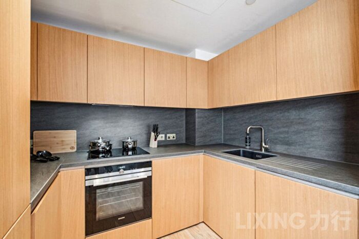 1 Bedroom Flat To Rent In Camley Street, King's Cross, N1C