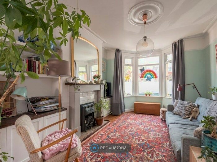 4 Bedroom Terraced House To Rent In Haldane Road, London, E6
