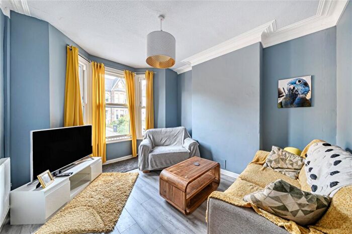3 Bedroom Terraced House For Sale In Llandaff Road, Cardiff, CF11