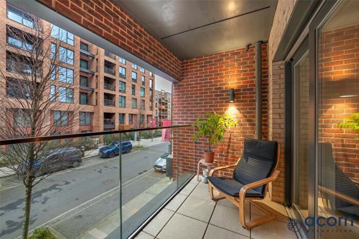 1 Bedroom Apartment For Sale In Jasmin House, Lismore Boulevard, Colindale, NW9