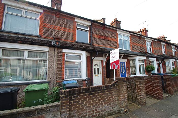2 Bedroom Terraced House To Rent In Nevill Grove, Watford, WD24