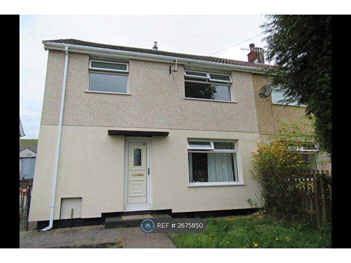 3 Bedroom Semi Detached House To Rent In Glan 'y Nant, Bargoed, CF81