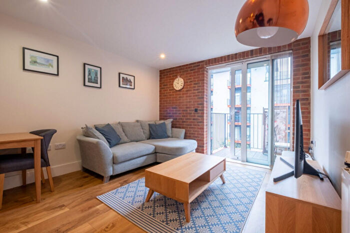 1 Bedroom Apartment To Rent In Warehouse Court, No Street, London, SE18