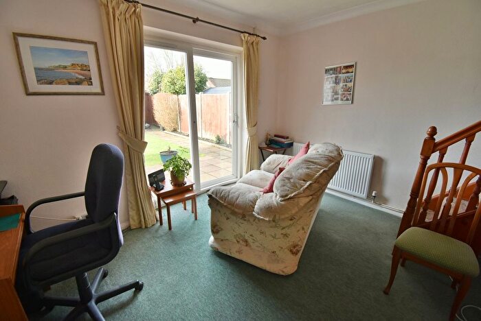 3 Bedroom Detached Bungalow For Sale In Ameysford Road, Ferndown, BH22