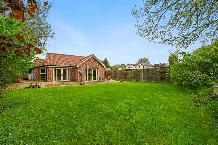 3 Bedroom Detached Bungalow For Sale In Hargrave Road, Chevington, Bury St. Edmunds, IP29