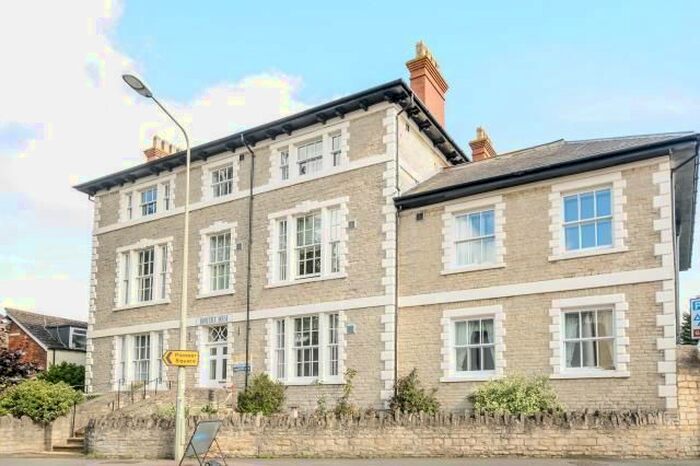 2 Bedroom Flat To Rent In London Road, Hometree House, OX26