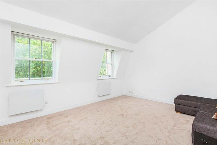 2 Bedroom Flat To Rent In Millbank, Westminster, London, SW1P