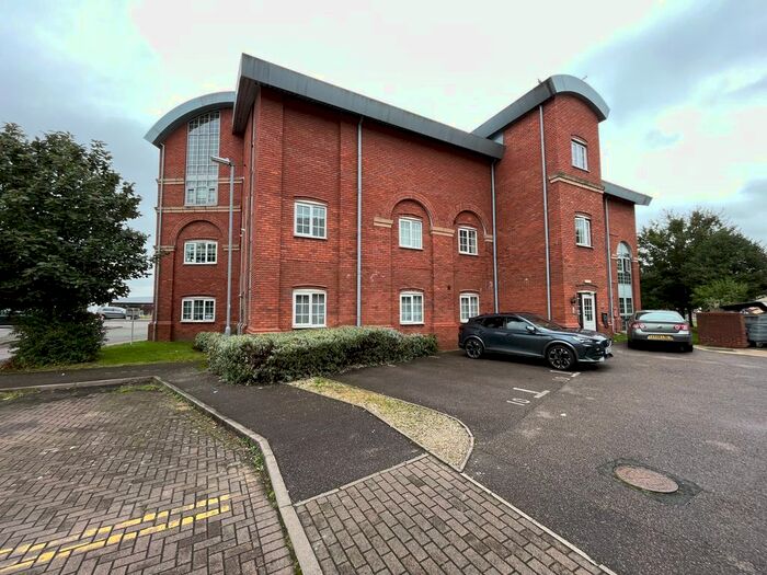 2 Bedroom Flat To Rent In Caxton Court, Burton-On-Trent, DE14