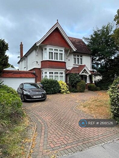 6 Bedroom Detached House To Rent In Cheyne Walk, Croydon, CR0