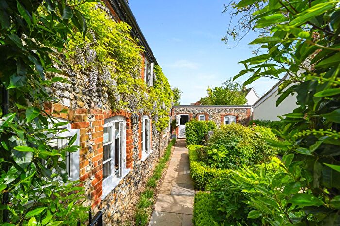3 Bedroom Cottage For Sale In Barrow, Bury St. Edmunds, Suffolk., IP29
