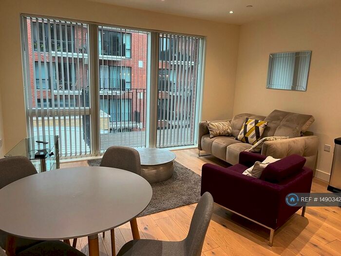 1 Bedroom Flat To Rent In Tyger Houses, London, SE18