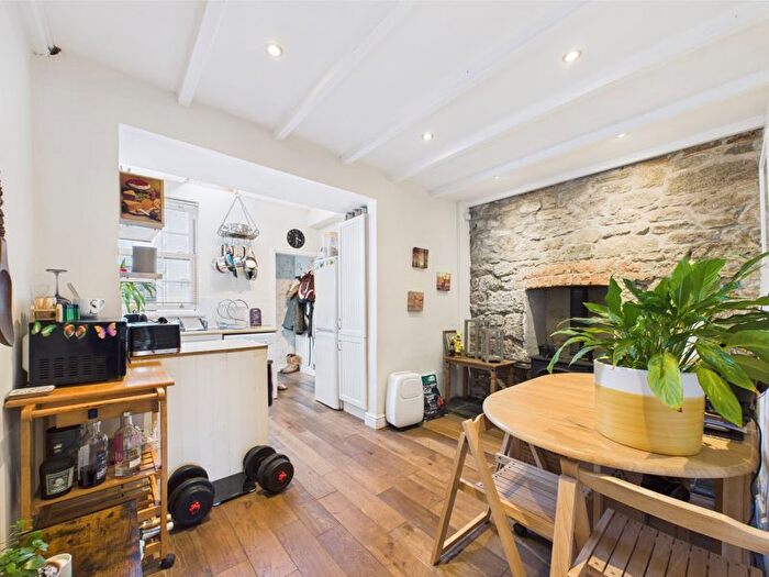 2 Bedroom Cottage For Sale In Treluswell, Penryn - Attractive Character Cottage, TR10
