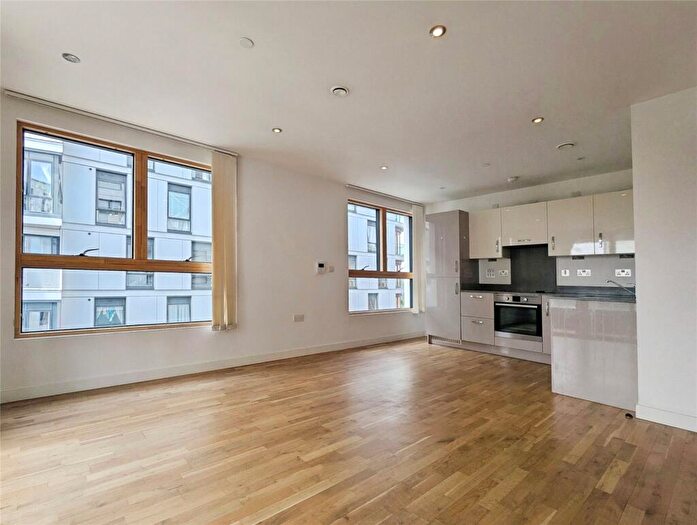 1 Bedroom Apartment For Sale In Alfred Street, Reading, Berkshire, RG1
