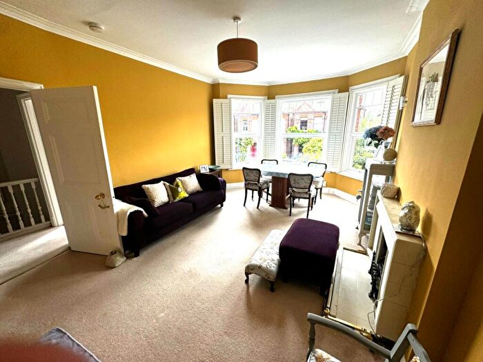 3 Bedroom Maisonette To Rent In Butler Road, Harrow, HA1