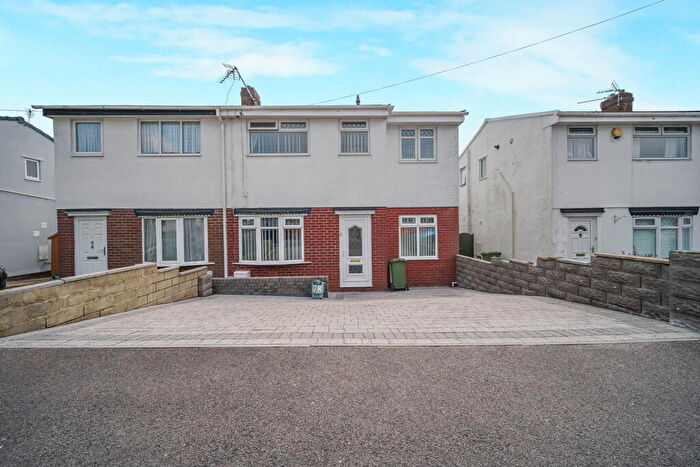 4 Bedroom Semi-Detached House For Sale In Meadow Rise, Brynna, Pontyclun, CF72