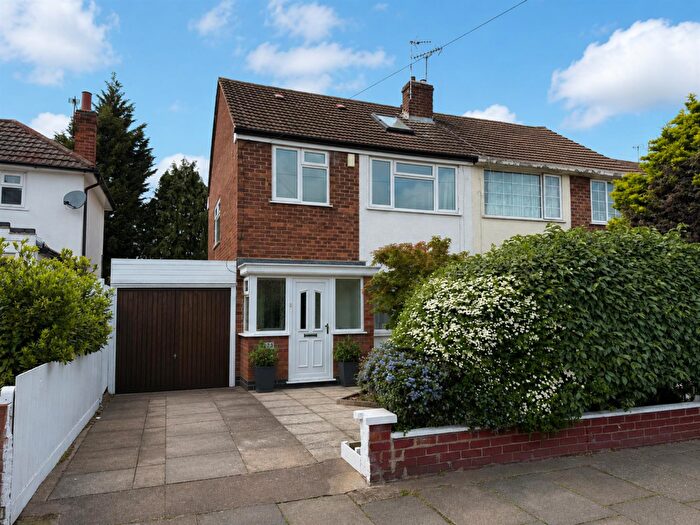 3 Bedroom Semi Detached House For Sale In Milligan Road, Aylestone, LE2