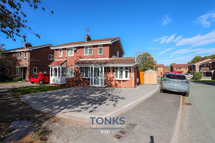 3 Bedroom Semi-Detached House For Sale In Gleneagles Road, Perton, Wolverhampton, WV6