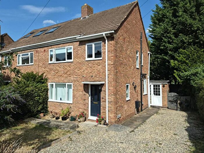 3 Bedroom Semi Detached House For Sale In Cotswold Road, Malvern, WR14