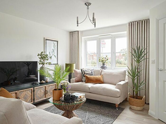 3 Bedroom Semi-Detached House To Rent In Leaf Living At Wendelburie Rise | Calamondin Way, Wellingborough, Northamptonshire, NN8