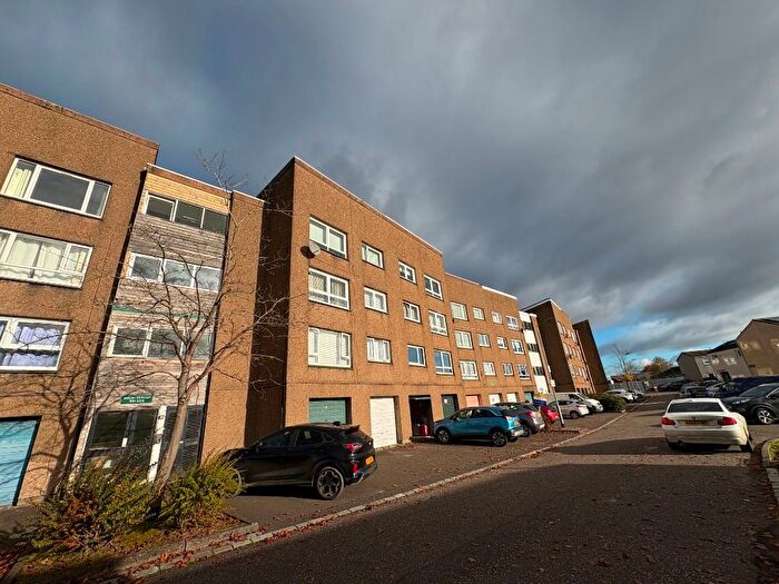 2 Bedroom Flat To Rent In Melrose Road, Greenfaulds, Cumbernauld, G67