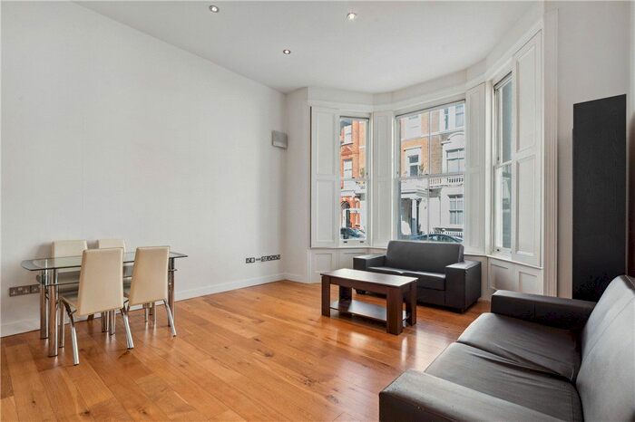 3 Bedroom Flat To Rent In Nevern Place, Earls Court, London, SW5