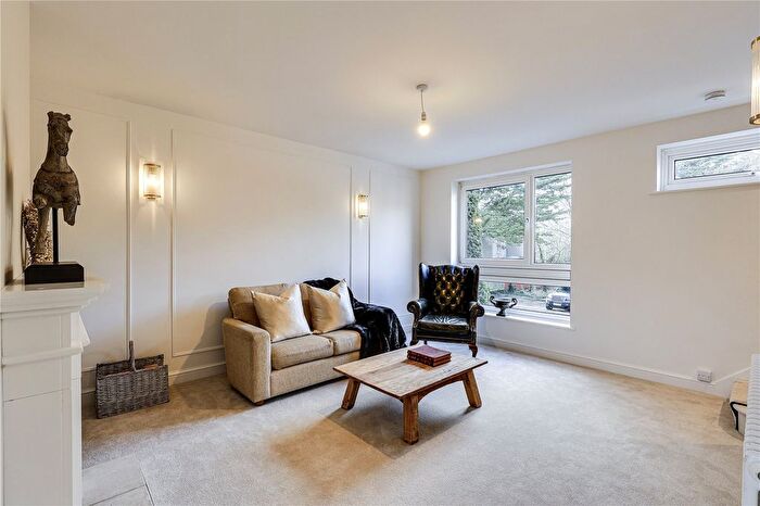 4 Bedroom Terraced House For Sale In Lunar Close, Biggin Hill, Westerham, Kent, TN16