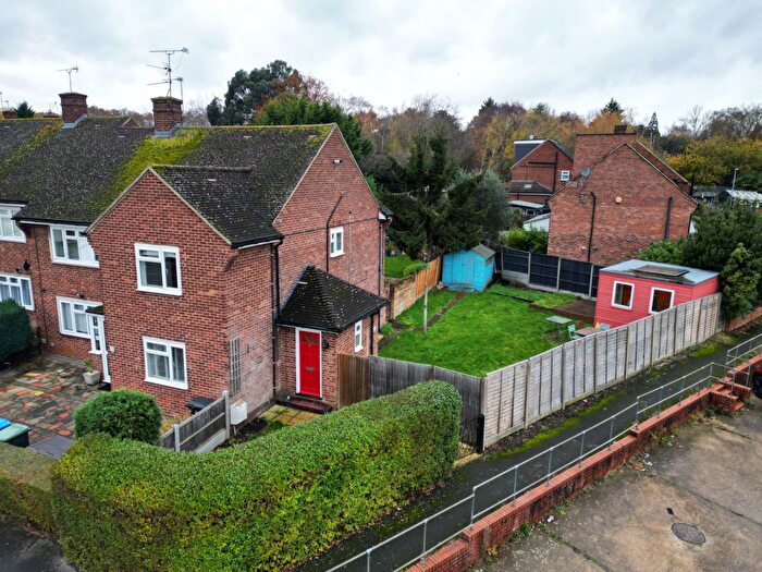 3 Bedroom Flat For Sale In Danbury Road, Loughton, IG10