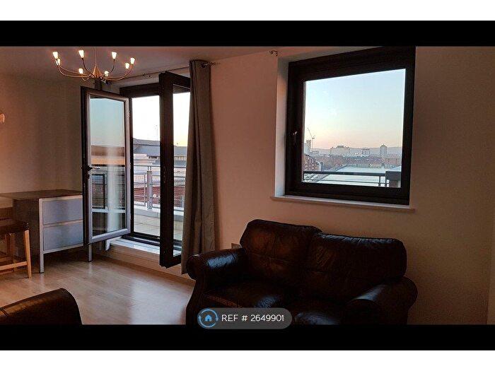 2 Bedroom Flat To Rent In Galleon Way, Cardiff, CF10