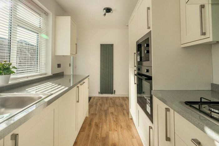 2 Bedroom Detached Bungalow For Sale In Deerstone Way, Dunnington, York, YO19