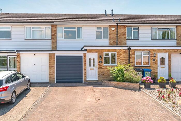 3 Bedroom Terraced House For Sale In Wolf Lane, Windsor, SL4