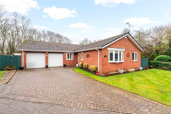 3 Bedroom Bungalow For Sale In Atherstone Court, Two Mile Ash, Milton Keynes, Buckinghamshire, MK8
