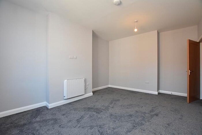 2 Bedroom Flat To Rent In Castle Street, Clitheroe, BB7