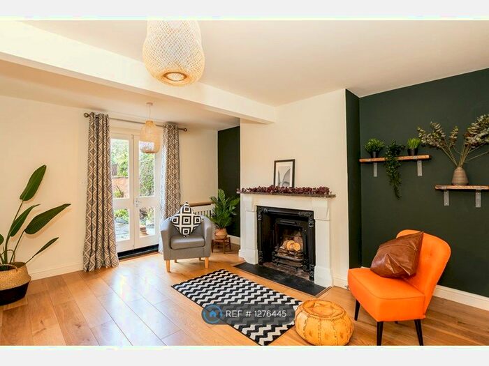 1 Bedroom Flat To Rent In Middleton Road, Banbury OX16