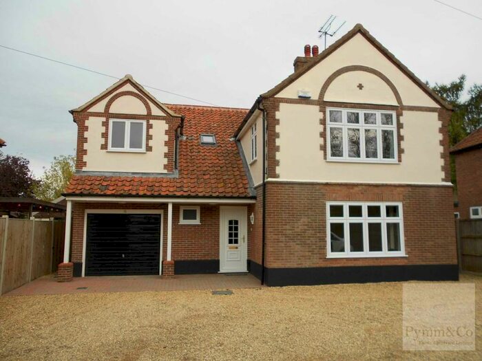 4 Bedroom House To Rent In Green Lane North, Thorpe End, Norwich, NR13