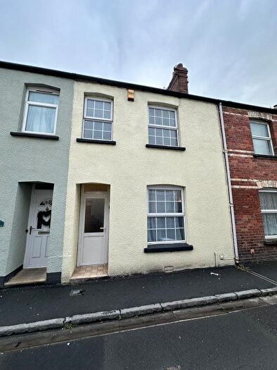 3 Bedroom Terraced House To Rent In Clifton Street, Sticklepath, Barnstaple, EX31